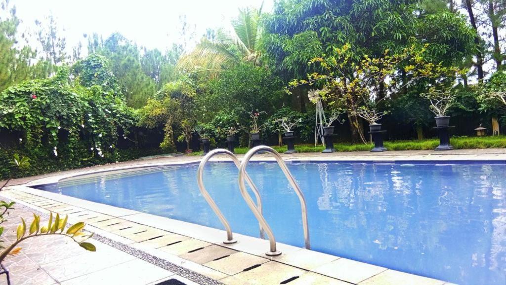 Villa Gathering Yuni Syahla Citaringgul エクステリア 写真
